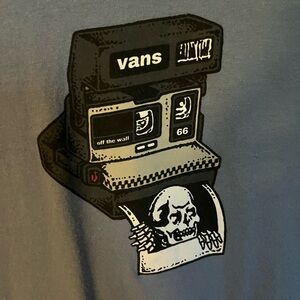 Men’s small vans shirt Polaroid skull nwot